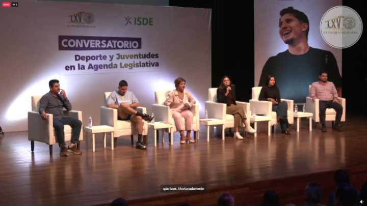 María del Rosario Espinoza y Marco Verde inspiran a jóvenes deportistas en Culiacán