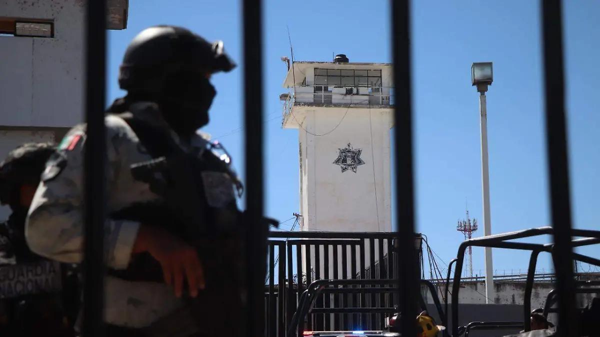 Riña en el Cereso varonil de Aguascalientes deja tres internos heridos; familiares denuncian cobros de hasta seis mil pesos