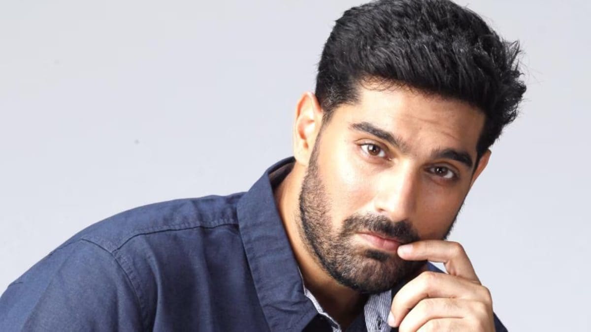 'Thode Door Thode Paas’ Kunaal Roy Kapur On FOMO And Digital Addiction: 'No Easy Answer'