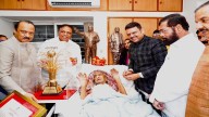 CM presents Maharashtra Bhushan award to Statue of Unity sculptor Ram Sutar