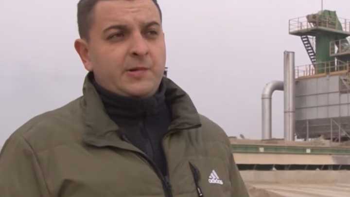 Recibió por error el sueldo de todos sus compañeros y tomó una insólita decisión