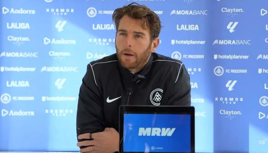 Ibai Gómez, entrenador del Andorra, contra el Huesca: "Los dos llegamos con la necesidad de resultados"