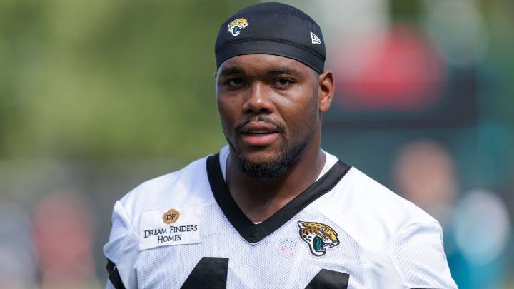 Jaguars defensive end Travon Walker out vs. Titans