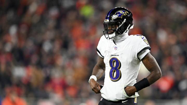Lamar Jackson has no injury designation for Week 12