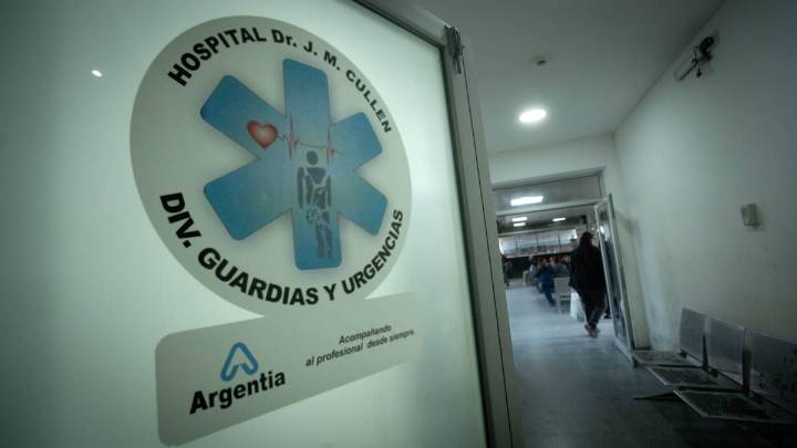 Una mujer embarazada cayó de su moto en Avenida Freyre y fue derivada al Hospital Cullen