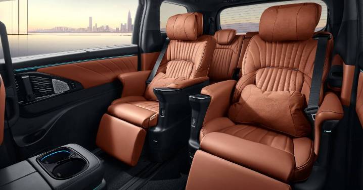 2026 GAC M8 price and specs: PHEV people mover arrives to take on Carnival Hybrid