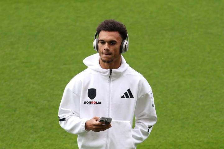 Antonee Robinson's return nears after knee injury threatened U.S. star’s World Cup chances