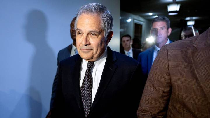 Philly DA election: Krasner defeats Dugan to secure third term, AP projects