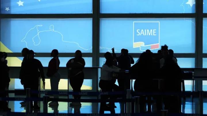 Seis menores de edad arribaron este lunes al país con el Plan Vuelta a la Patria