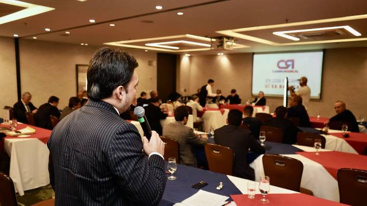 Germán Vargas Lleras reaparece y Cambio Radical le pide ser candidato presidencial, detalles de la reunión