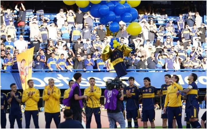 La camiseta de Russo, en la Bombonera: la historia del uruguayo que será parte de otra previa emotiva