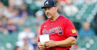 Braves hire Walt Weiss as manager