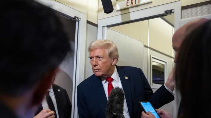 Trump afirma que habló por teléfono con Maduro en medio de las agresiones de EE.UU.