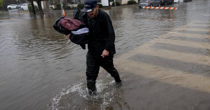 Americans are moving out of flood-prone neighborhoods