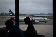 Flight cancellations and delays worsen as government shutdown drags on
