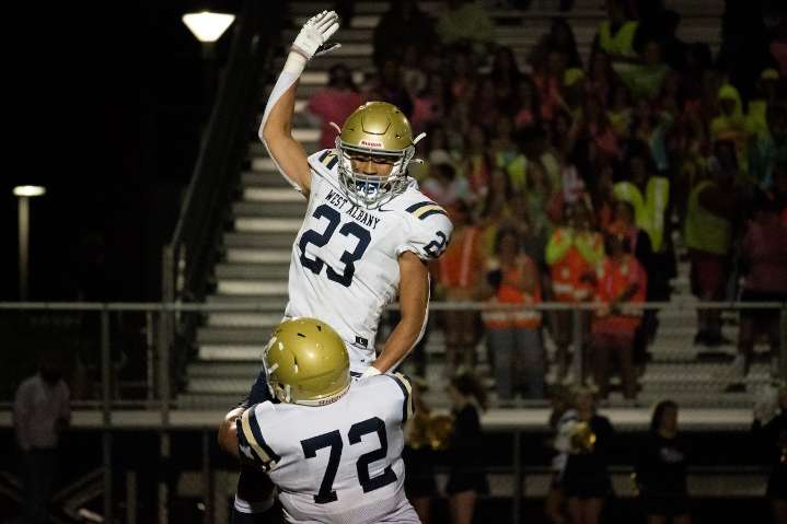 This high school football coach refused to panic after 3 straight losses. Now his team is thriving in the playoffs
