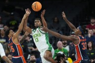Turnovers, points in paint prove costly to Oregon in loss to No. 21 Auburn