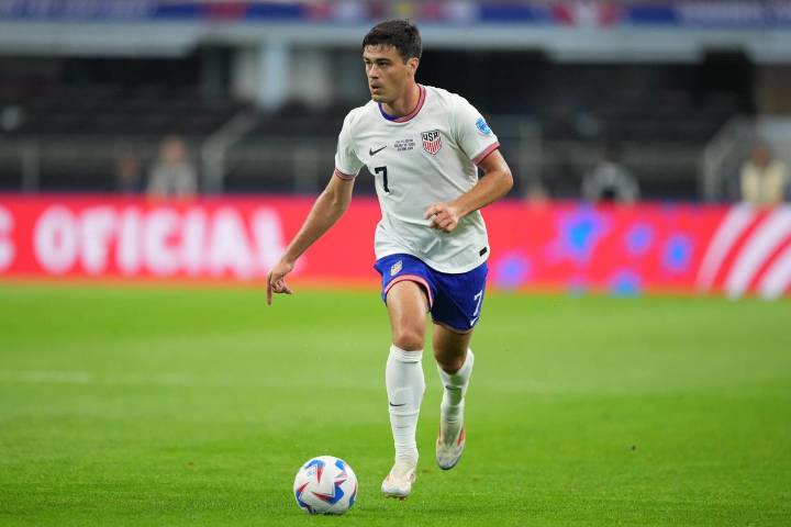 USMNT November roster surprises: Reyna recalled, McKennie among regulars omitted