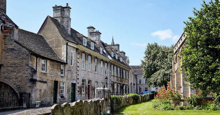 Beautiful Midlands town 'looks just like the Cotswolds' but has far less crowds