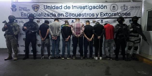 Cae banda de presuntos extorsionadores en el corredor industrial de El Salto