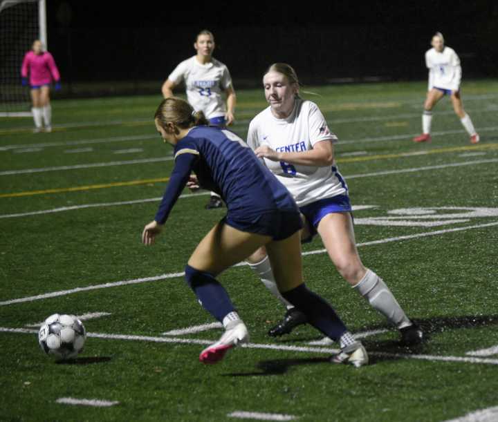 Seton Catholic rallies late, tops Montesano in PKs to repeat as 1A district girls soccer champions
