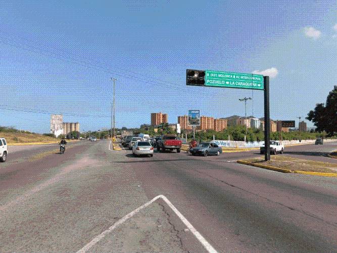 Conductores están preocupados por semáforos dañados en distintos puntos de Puerto La Cruz (+Fotos)