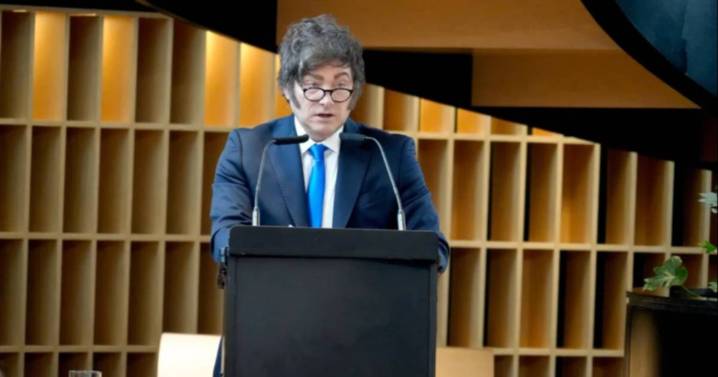 Javier Milei: “Abrochensé los cinturones porque va a haber mas reformas”