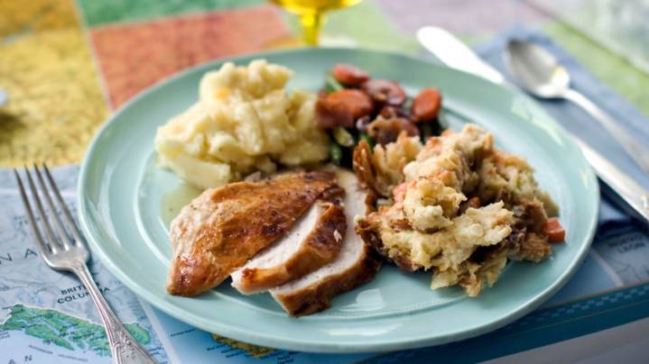 Free Thanksgiving meal events in Kern County