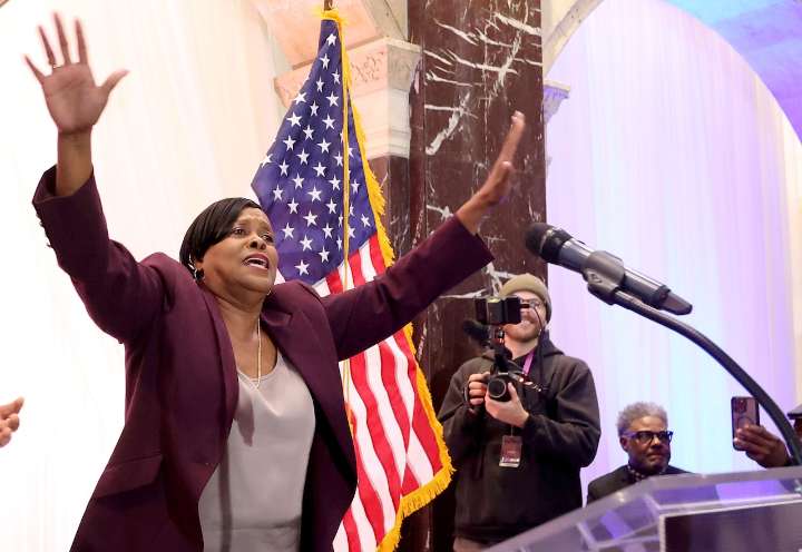 Sharon Owens wins, makes history as Syracuse’s first Black mayor