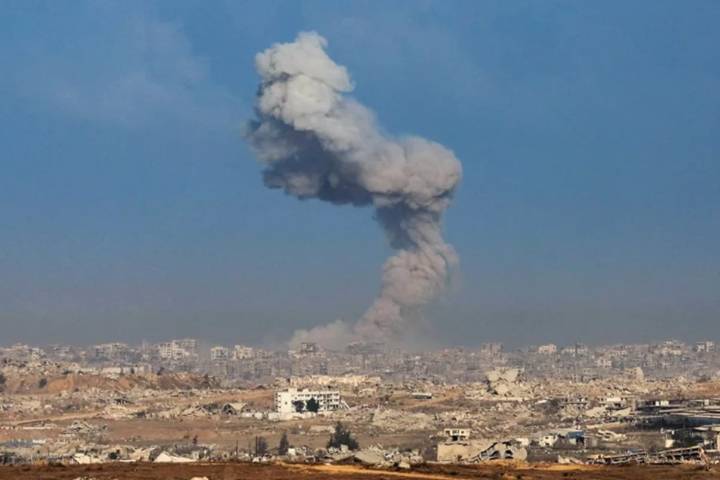 Al menos 22 muertos tras oleada de bombardeos israelíes en Gaza