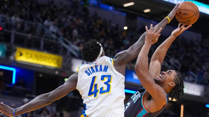 Pistons win 13th straight to tie franchise record, beating the Pacers 122