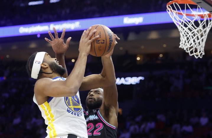 Deadspin | Bam Adebayo returns to help Heat take down short-handed Warriors