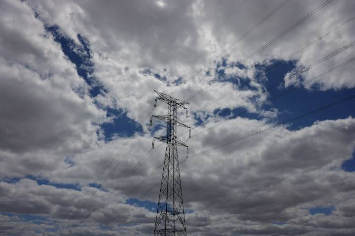 Constellation Energy narrows 2025 forecast as it misses third