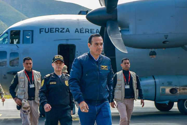 Presidente Jerí arriba a Tumbes para cumplir una serie de actividades oficiales