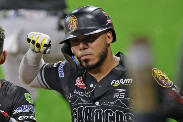 Harold Castro se la vuelve a botar a La Guaira y se convierte en su némesis