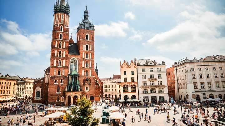 Kraków tops list as Europe's most stress-free city break destination