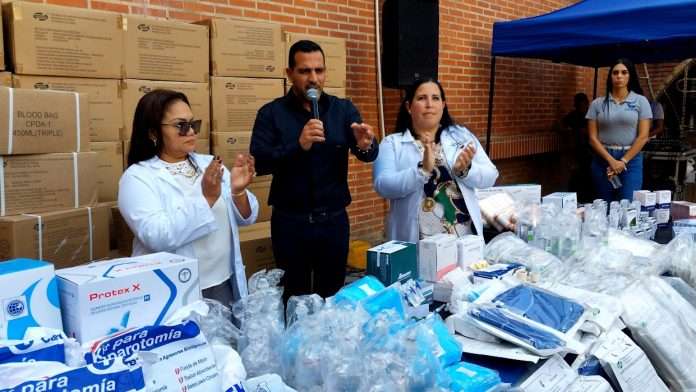 La Guaira recibe más de 330.000 insumos médicos para hospitales