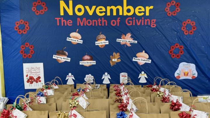 Montreal Almage Senior Community Centre celebrates ‘Month of Giving’