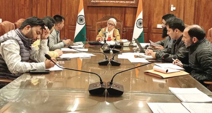 DC Bandipora approves 82 cases under Mission Yuva