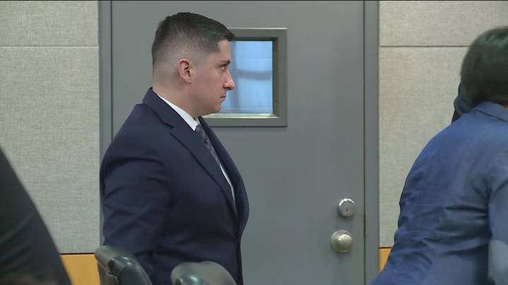 Mistrial declared in Austin officer's deadly conduct case after deadlocked jury deliberations