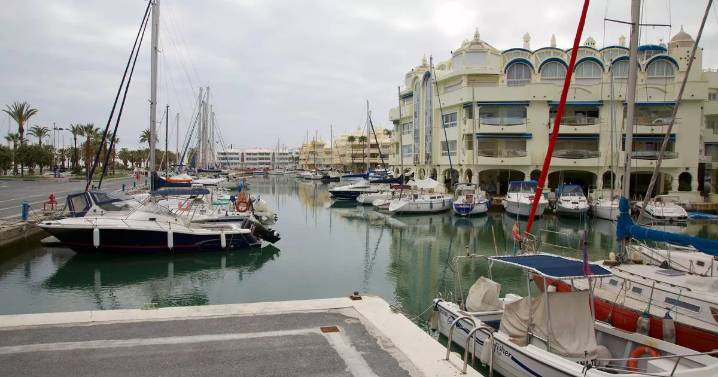 Costa del Sol tragedy as Brit's body pulled from water and medics swarm scene