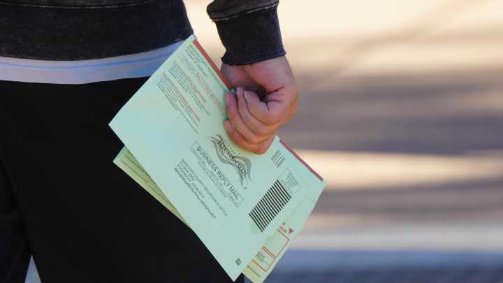 Party name change could lock some independents out of key AZ primaries