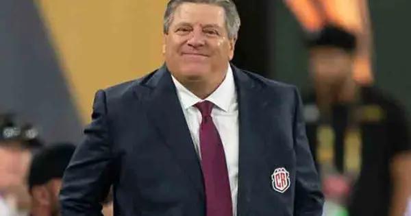 Miguel Herrera recibe pago tras ser despedido de Costa Rica