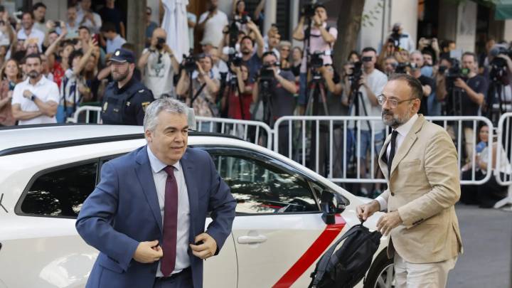 El juez deja en libertad a Santos Cerdán tras casi cinco meses en prisión