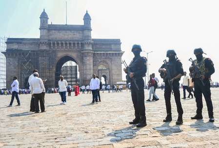 Mumbai Police detain three linked to Delhi blast accused