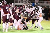 Stuttgart (12-0) rolls by Bauxite into semifinals