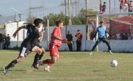 Torneo Clausura: Liniers le ganó a Huracán por penales y forzó la final extra