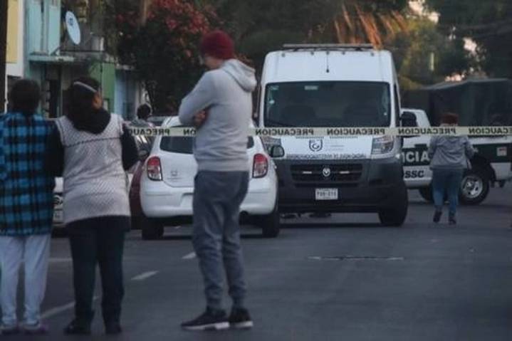 Hallan a familia muerta por intoxicación de gas en Iztapalapa