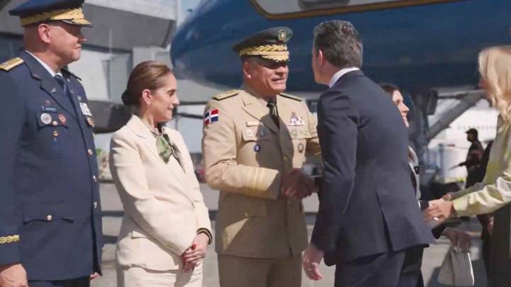 Tras reunión con secretario de Guerra Hegseth, República Dominicana autoriza a EE. UU. a usar aeropuerto para su despliegue en el Caribe