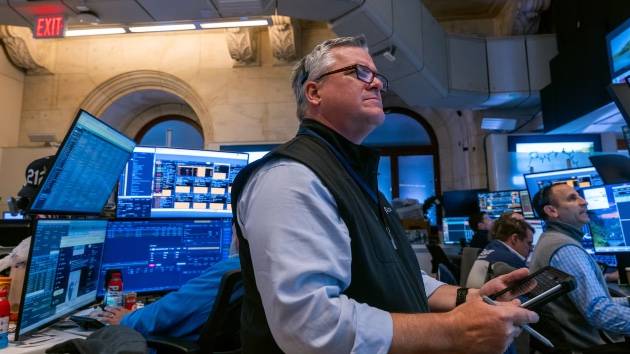 Stocks close higher after Senate moves to end government shutdown